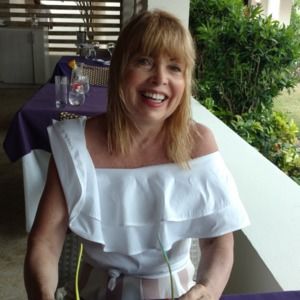 Meet your Posher, Christina